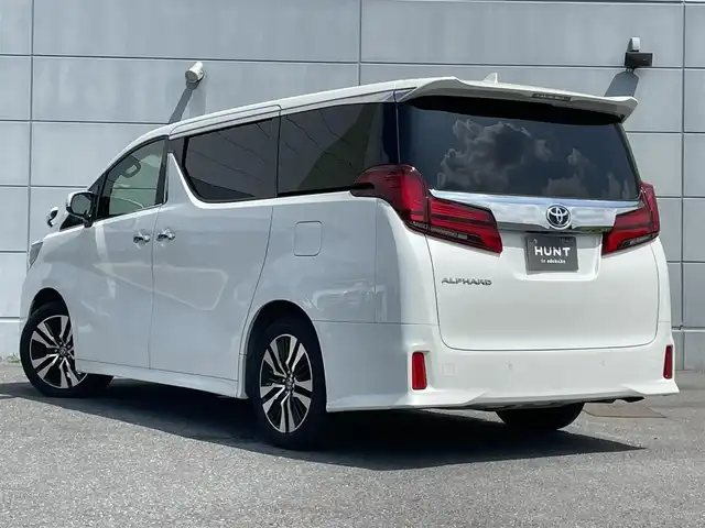 トヨタ アルファード S Cパッケージ 千葉県 2022(令4)年 4.6万km ホワイトパールクリスタルシャイン トヨタセーフティセンス/　衝突軽減ブレーキ/レーンキープアシスト/　レーダークルーズコントロール/オートハイビーム/　クリアランスソナー/純正メーカーディスプレイオーディオナビ/　フルセグ/BT/USB/バックカメラ/ステアリングスイッチ/ETC/両側パワースライドドア/電動パーキングブレーキ/ブレーキホールド/スロットルコントローラー/ステアリングヒーター/レザーシート/パワーシート(D/N席)/シートヒーター(D/N席)/エアシート(D/N席)/LEDヘッドライト/オートライト/フォグライト/スマートキー/プッシュスタート