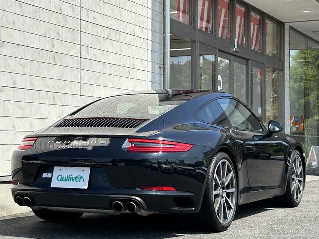 ポルシェ ９１１ カレラ 埼玉県 2018(平30)年 4万km 黒 外部検査済み/スポーツクロノパッケージ/ツインターボモデル/PASM/PDK/パドルシフト/純正20インチクラシックホイール/タイヤ：PIRELLI/P-ZERO/（前後2023年製）/純正バイキセノンライト/黒レザーシート/シートヒーター/BOSEサウンドシステム/純正ナビ／Bluetooth/バックカメラ/ビルトインETC/フロントドライブレコーダー/新車保証書/取扱説明書