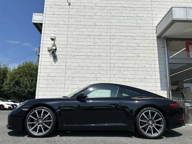 ポルシェ ９１１ カレラ 埼玉県 2018(平30)年 4万km 黒 外部検査済み/スポーツクロノパッケージ/ツインターボモデル/PASM/PDK/パドルシフト/純正20インチクラシックホイール/タイヤ：PIRELLI/P-ZERO/（前後2023年製）/純正バイキセノンライト/黒レザーシート/シートヒーター/BOSEサウンドシステム/純正ナビ／Bluetooth/バックカメラ/ビルトインETC/フロントドライブレコーダー/新車保証書/取扱説明書