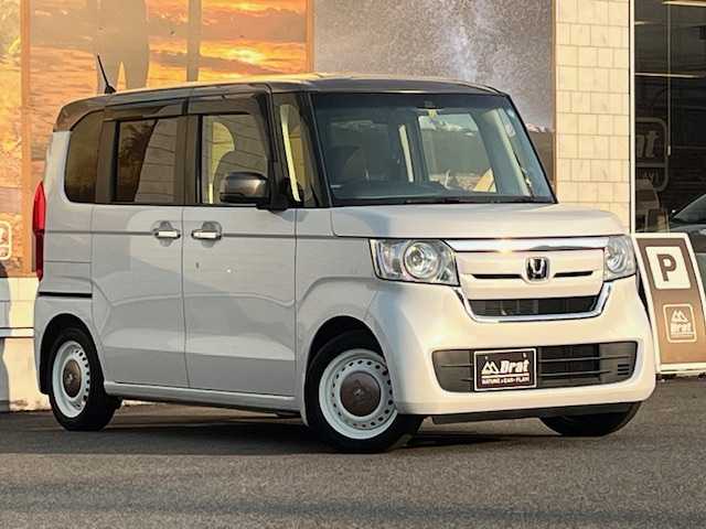 ホンダ Ｎ ＢＯＸ G･L ホンダセンシング カッパーブラウンスタイル 愛知県 2018(平30)年 6.3万km プラチナホワイトパール 衝突軽減ブレーキ　/レーンキープアシスト　/ナビ　/フルセグＴＶ　/バックカメラ　/ＥＴＣ　/両側電動スライドドア　/レーダークルーズコントロール　/プッシュスタート　/スマートキー