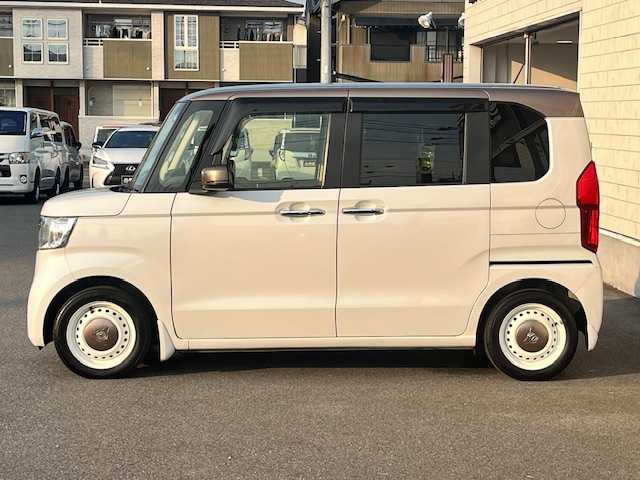 ホンダ Ｎ ＢＯＸ G･L ホンダセンシング カッパーブラウンスタイル 愛知県 2018(平30)年 6.3万km プラチナホワイトパール 衝突軽減ブレーキ　/レーンキープアシスト　/ナビ　/フルセグＴＶ　/バックカメラ　/ＥＴＣ　/両側電動スライドドア　/レーダークルーズコントロール　/プッシュスタート　/スマートキー
