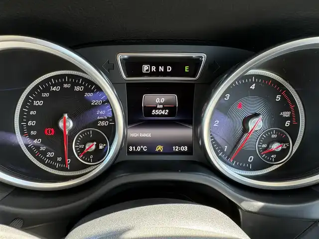 メルセデス・ベンツ ゲレンデヴァーゲン Ｇ３５０ｄ 石川県 2017(平29)年 5.5万km 黒 ラグジュアリーＰＫＧ/サンルーフ/黒革シート/シートヒーター/Ｈａｒｍａｎ／Ｋａｒｄｏｎ/衝突軽減ブレーキ/アダプティブクルーズコントロール/ブラインドスポットモニター/純正ナビ/フルセグTV/バックカメラ