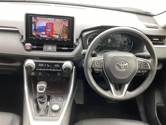 トヨタ ＲＡＶ４ ハイブリットG 千葉県 2021(令3)年 2.4万km ホワイトパールクリスタルシャイン 純正ナビゲーション/Bluetooth/TV/CD /バックカメラ/ステアリングヒーター/AUTOミラー/ブラインドスポットモニター/純正18インチアルミホイール/サンルーフ/パワーバックドア/スマートキー×2