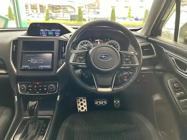 スバル フォレスター ハイブリッド アドバンス 愛知県 2023(令5)年 4.1万km クリスタルホワイトP EyeSight/・プリクラッシュブレーキ/・緊急時プリクラッシュステアリング/・ツーリングアシスト/・全車速追従機能付きクルーズコントロール/・車線中央維持・先行車追従操舵機能/・車線逸脱抑制機能/carrozzeriaナビ/・FM/AM/Bluetooth/・CD/DVD再生/・フルセグTV/・バック、フロント、サイドカメラ/ハーフレザーシート/D席メモリー付き前席パワーシート/全席シートヒーター/デジタルインナーミラー/ステアリングヒーター/LEDオートライト/ステアリング連動ヘッドランプ/電動パーキングブレーキ/オートホールド/パドルシフト/スマートキー×２