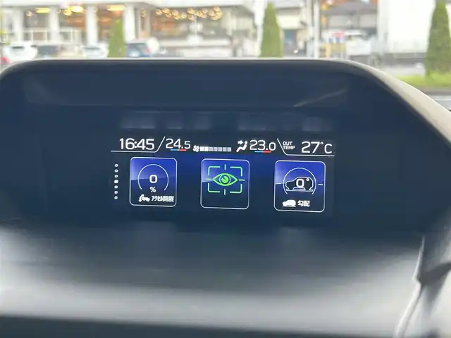 スバル フォレスター ハイブリッド アドバンス 愛知県 2023(令5)年 4.1万km クリスタルホワイトP EyeSight/・プリクラッシュブレーキ/・緊急時プリクラッシュステアリング/・ツーリングアシスト/・全車速追従機能付きクルーズコントロール/・車線中央維持・先行車追従操舵機能/・車線逸脱抑制機能/carrozzeriaナビ/・FM/AM/Bluetooth/・CD/DVD再生/・フルセグTV/・バック、フロント、サイドカメラ/ハーフレザーシート/D席メモリー付き前席パワーシート/全席シートヒーター/デジタルインナーミラー/ステアリングヒーター/LEDオートライト/ステアリング連動ヘッドランプ/電動パーキングブレーキ/オートホールド/パドルシフト/スマートキー×２