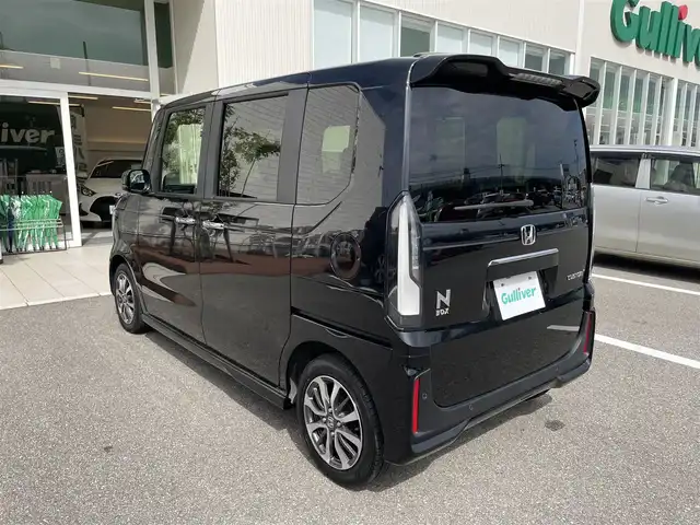 ホンダ Ｎ ＢＯＸ カスタム 石川県 2025(令7)年 0.8万km 黒 ワンオーナー/社外メモリーナビ/フルセグTV/バックカメラ/LEDヘッドライト/ETC/両側パワースライドドア/ドライブレコーダー/ホンダセンシング/レーダークルーズ/純正アルミホイール/スマートキー/プッシュスタート/レーンキープアシスト/保証書