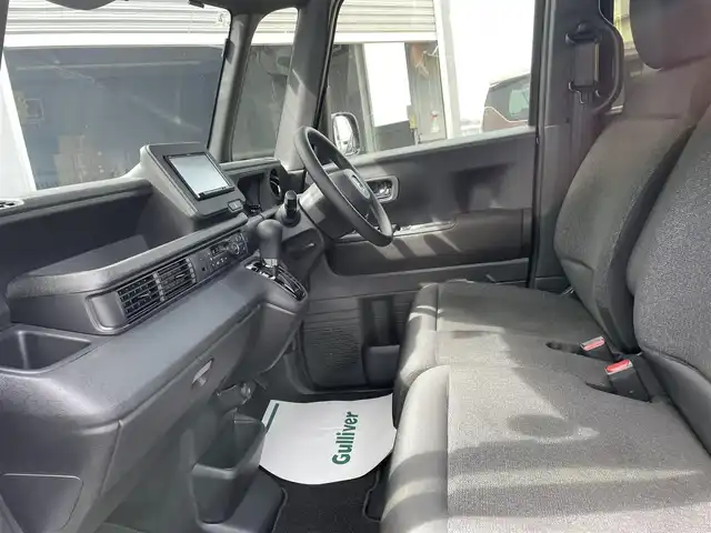 ホンダ Ｎ ＢＯＸ カスタム 石川県 2025(令7)年 0.8万km 黒 ワンオーナー/社外メモリーナビ/フルセグTV/バックカメラ/LEDヘッドライト/ETC/両側パワースライドドア/ドライブレコーダー/ホンダセンシング/レーダークルーズ/純正アルミホイール/スマートキー/プッシュスタート/レーンキープアシスト/保証書