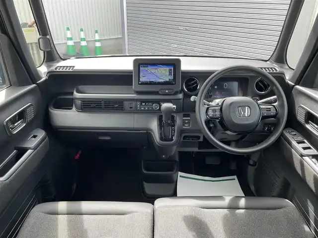 ホンダ Ｎ ＢＯＸ カスタム 石川県 2025(令7)年 0.8万km 黒 ワンオーナー/社外メモリーナビ/フルセグTV/バックカメラ/LEDヘッドライト/ETC/両側パワースライドドア/ドライブレコーダー/ホンダセンシング/レーダークルーズ/純正アルミホイール/スマートキー/プッシュスタート/レーンキープアシスト/保証書