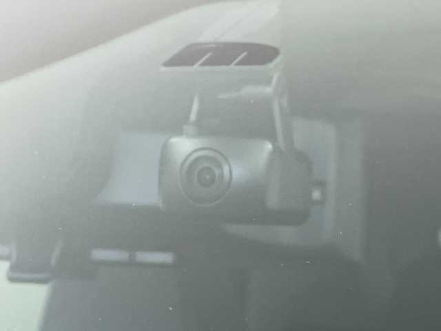 日産 アリア B6 e－4ORCE リミテッド 岐阜県 2023(令5)年 1.9万km ゴールド プロパイロット2.0/パノラミックガラスルーフ/BOSEサウンド/純正12.3インチディスプレイ/・ナビ/フルセグ/BT/USB/AppleCarPlay/アラウンドビューモニター/インテリジェントルームミラー/ドライブレコーダー/ブラインドスポットモニター/レザーシート/シートヒーター/ベンチレーション/革巻きステアリング/ステアリングスイッチ/ステアリングヒーター/ワイヤレス充電/ETC2.0