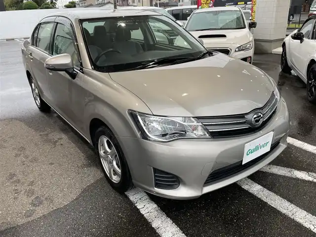トヨタ カローラ アクシオ 1．5X 新潟県 2013(平25)年 10.4万km メローシルバーメタリック メモリナビ/ワンセグテレビ/ウィンカーミラー/ドアバイザー/純正フロアマット/ETC/電動格納ドアミラー/レベライザー/スペアキー1個