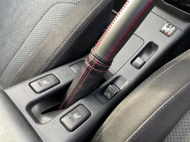 トヨタ コペン GRスポーツ 千葉県 2021(令3)年 3.6万km パールホワイトⅢ ５MT/フジツボ二本出しマフラー/Pivotパワードライブ/Pivotブースト計/HKSエアクリーナー/専用純正レカロシート/純正BBS16インチアルミホイール/純正momoステアリング/スマートキー/シートヒーター/純正LEDヘッドライト/フォグランプ/社外ドライブレコーダー【ZDR016】/ETC/社外シフトノブ