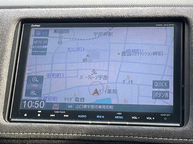 ホンダ ヴェゼル ハイブリッド RS ホンダセンシング 山口県 2016(平28)年 8.9万km プレミアムクリスタルレッドM 純正8インチナビ　【VXM-165VFEi】/・Bluetooth接続/・フルセグテレビ/・DVD再生機能有/バックカメラ/ビルトインETC/ドライブレコーダー/ホンダセンシング/・車線維持支援システム/・路外逸脱抑制機能/・歩行者事故低減ステアリング/・標識認識機能/・先行車発進お知らせ機能/・衝突軽減ブレーキ/・誤発進抑制機能/・アダプティブクルーズコントロール/パドルシフト/D/N席シートヒーター/電子パーキング/USB入力端子/ハーフレザーシート/純正フロアマット/スマートキー/プッシュスタート/スペアキー1本/ドアバイザー/ウィンカーミラー/純正18インチAW