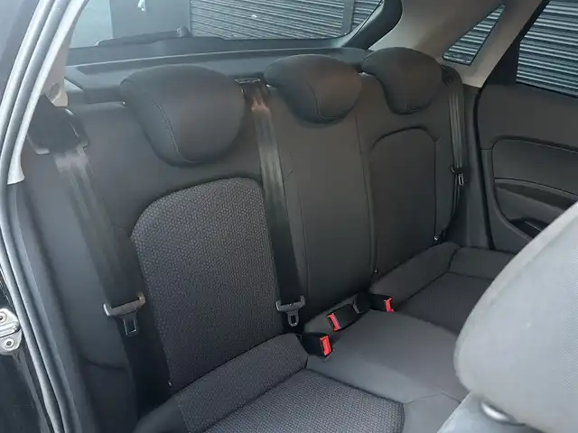 アウディ Ａ１ SB 1．0TFSI 茨城県 2017(平29)年 3.4万km ミトスブラックメタリック 後期型 /ナビキセノンパッケージ /12セグ /アドバンストキー /BT /DVD/CD /キセノンヘッドライト /オートライト /オートエアコン /パーキングエイド /ドラレコ /ETC/純正15インチアルミホイール /禁煙車