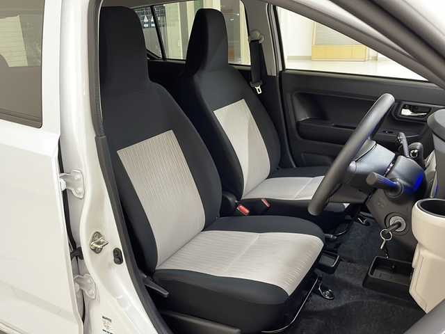 ダイハツ ミラ イース X リミテッド SAⅢ 新潟県 2023(令5)年 0.6万km シャイニングホワイトパール 4WD/CD/AUX/衝突被害軽減ブレーキ/レーンキープアシスト/コーナーセンサー/リモコンキー /LEDヘッドライト/オートライト/オートハイビーム