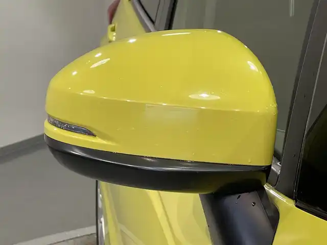 ホンダ フィット ハイブリット Lパッケージ 愛知県 2014(平26)年 8.2万km アトラクトイエローパール 純正ナビ/・AM/FM/CD/DVD/Bluetooth/・フルセグテレビ/衝突軽減ブレーキ/クルーズコントロール/バックカメラ/ETC/純正15インチアルミホイル/LEDヘッドライト/スマートキー/スペアキー/プッシュスタートボタン/オートライト/オートエアコン/電格ミラー/ドアバイザー/純正フロアマット/保証書/取扱説明書