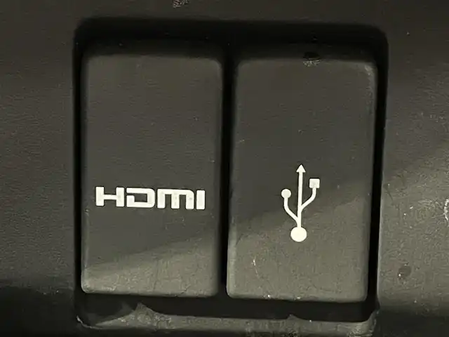 ホンダ フィット ハイブリット Lパッケージ 愛知県 2014(平26)年 8.2万km アトラクトイエローパール 純正ナビ/・AM/FM/CD/DVD/Bluetooth/・フルセグテレビ/衝突軽減ブレーキ/クルーズコントロール/バックカメラ/ETC/純正15インチアルミホイル/LEDヘッドライト/スマートキー/スペアキー/プッシュスタートボタン/オートライト/オートエアコン/電格ミラー/ドアバイザー/純正フロアマット/保証書/取扱説明書