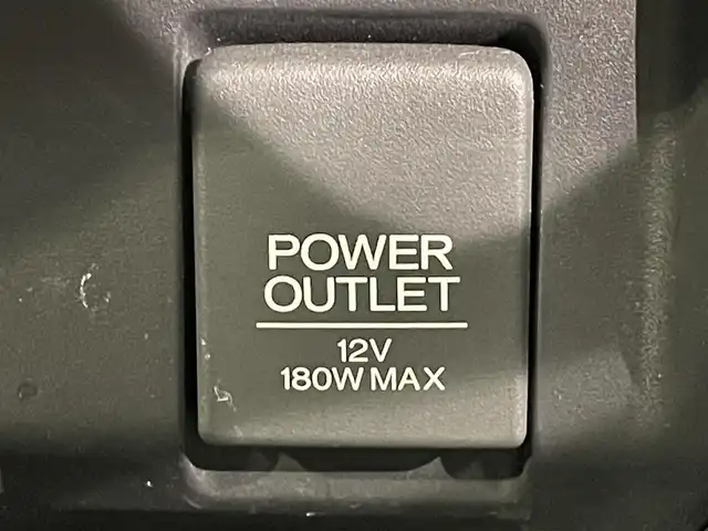 ホンダ フィット ハイブリット Lパッケージ 愛知県 2014(平26)年 8.2万km アトラクトイエローパール 純正ナビ/・AM/FM/CD/DVD/Bluetooth/・フルセグテレビ/衝突軽減ブレーキ/クルーズコントロール/バックカメラ/ETC/純正15インチアルミホイル/LEDヘッドライト/スマートキー/スペアキー/プッシュスタートボタン/オートライト/オートエアコン/電格ミラー/ドアバイザー/純正フロアマット/保証書/取扱説明書