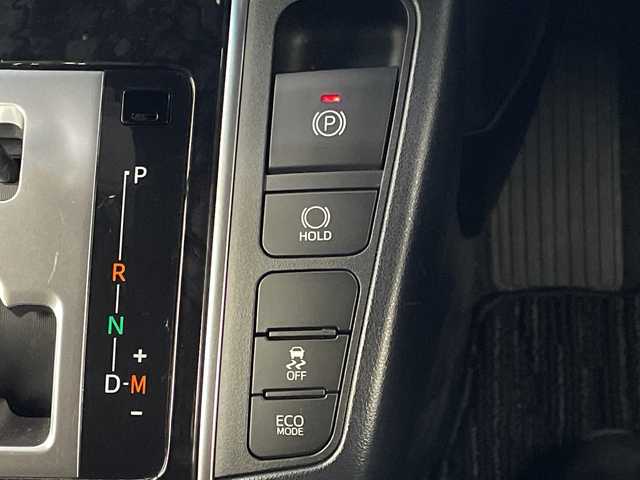 トヨタ アルファード S タイプゴールド 岐阜県 2020(令2)年 3.1万km ホワイトパールクリスタルシャイン 純正ディスプレイオーディオ/（CD/DVD/Bluetooth/フルセグ）/バックカメラ/純正フリップダウンモニター/両側パワースライドドア/レーダークルーズコントロール/三眼LEDヘッドライト/プリクラッシュセーフティ/レーントレーシングアシスト/オートハイビーム/横滑り防止システム/ドライブレコーダー/パワーバックドア/ビルトインETC/電子パーキングブレーキ/オットマン/スマートキー