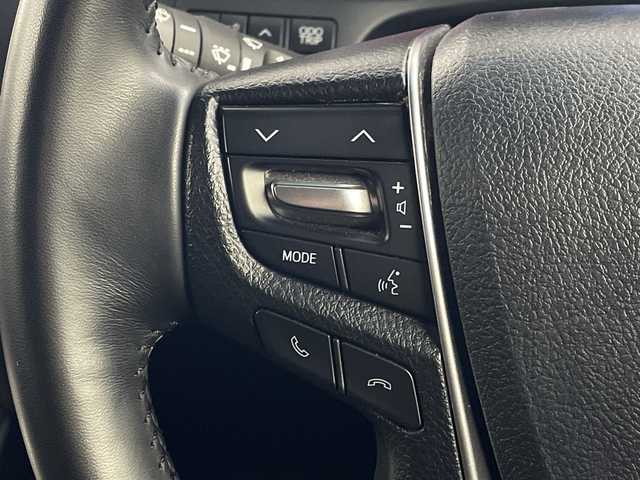 トヨタ アルファード S タイプゴールド 岐阜県 2020(令2)年 3.1万km ホワイトパールクリスタルシャイン 純正ディスプレイオーディオ/（CD/DVD/Bluetooth/フルセグ）/バックカメラ/純正フリップダウンモニター/両側パワースライドドア/レーダークルーズコントロール/三眼LEDヘッドライト/プリクラッシュセーフティ/レーントレーシングアシスト/オートハイビーム/横滑り防止システム/ドライブレコーダー/パワーバックドア/ビルトインETC/電子パーキングブレーキ/オットマン/スマートキー