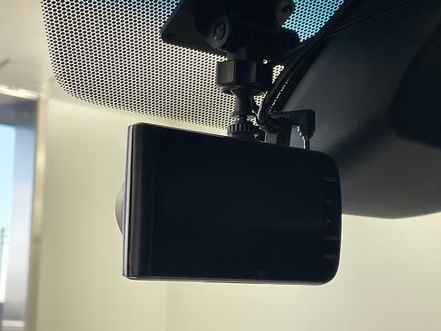 トヨタ アルファード S タイプゴールド 岐阜県 2020(令2)年 3.1万km ホワイトパールクリスタルシャイン 純正ディスプレイオーディオ/（CD/DVD/Bluetooth/フルセグ）/バックカメラ/純正フリップダウンモニター/両側パワースライドドア/レーダークルーズコントロール/三眼LEDヘッドライト/プリクラッシュセーフティ/レーントレーシングアシスト/オートハイビーム/横滑り防止システム/ドライブレコーダー/パワーバックドア/ビルトインETC/電子パーキングブレーキ/オットマン/スマートキー