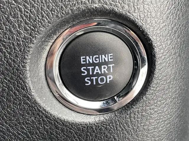 トヨタ アルファード S タイプゴールド 道央・札幌 2020(令2)年 7.8万km ホワイトパールクリスタルシャイン ・4WD/・寒冷地仕様/・トヨタ純正ディスプレイオーディオ/（CD/DVD/BＴ/TV/AM/FM/ナビ）/・バックカメラ/・純正フリップダウンモニター/・トヨタセーフティセンス/・プリクラッシュセーフティ/・レーントレーシングアシスト/・レーンディパーチャーアラート/・ロードサインアシスト/・レーダークルーズコントロール/・オートマチックハイビーム/・先行車発進アラーム/・コーナーセンサー/・SOSコール/・ビルトインETC/・社外前後ドライブレコーダー/・両側パワースライドドア/・ハーフレザーシート/・電動リアゲート/・純正18インチAW/・純正フロアマット/・プラスチックバイザー/・LEDヘッドライト/・フォグランプ/・リアフォグランプ/・プッシュスタート/・スマートキー/・電動パーキングブレーキ/・オートホールド