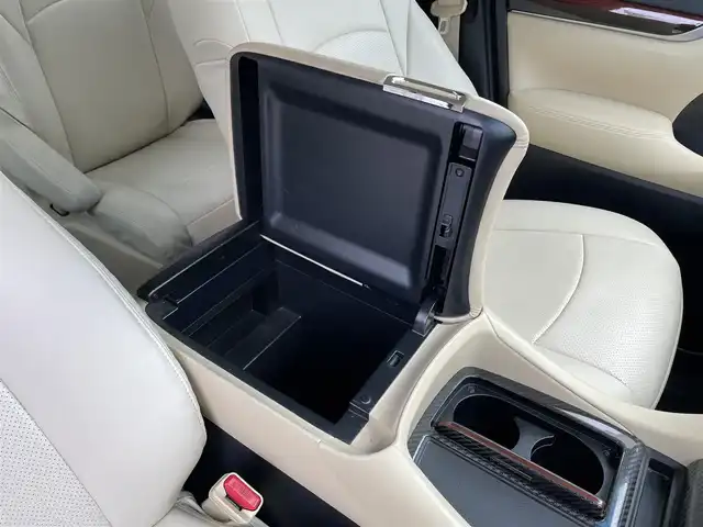 トヨタ アルファードハイブリット X 長野県 2015(平27)年 9.6万km ホワイトパールクリスタルシャイン 4WD/純正ナビ/・Bluetooth/CD/DVD/TV/バックカメラ/純正ETC/前方ドライブレコーダー/純正フロアマット/片側パワースライド/シートカバー/純正15インチAW/コーナーセンサー前後/LEDオートライト/クルーズコントロール追走あり/JBLサウンド/電格ミラー/ドアバイザー/スマートキー/取り扱い説明書/保証書