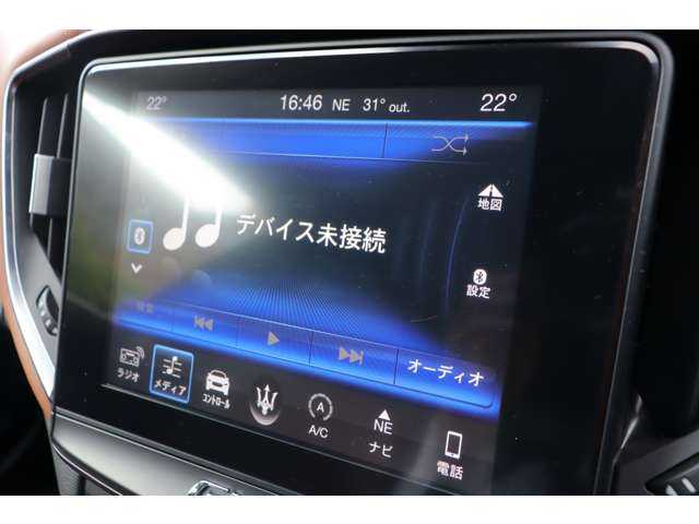 マセラティ ギブリ S 大分県 2018(平30)年 4.3万km ビアンコ 当店買取車両/ドライバーアシスタンスパッケージ/サンルーフ/純正ナビ/地デジ/Bluetooth/360°カメラ/茶革/全席シートヒーター/パワーシート/オートマチックハイビーム/社外ドライブレコーダー前後/ETC