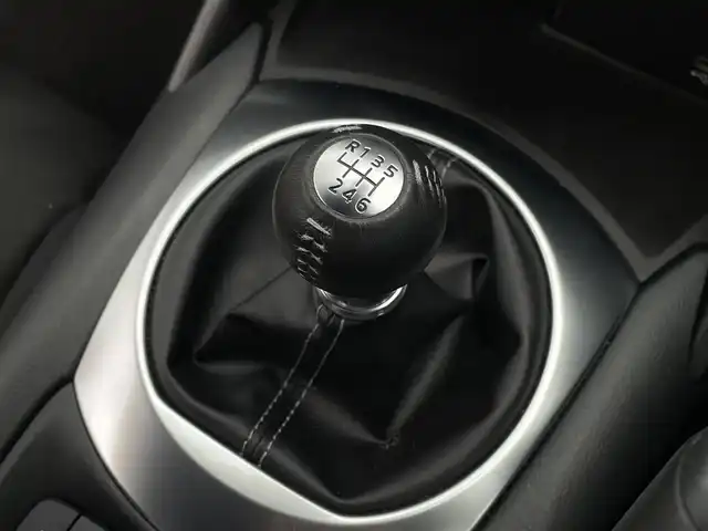 マツダ ロードスター S スペシャルパッケージ 福岡県 2024(令6)年 1.1万km スノーフレイクホワイトパールマイカ 純正8.8型SDナビ(フルセグTV/BT)バックモニタi-ACTIVSENSEコーナーセンサーレーダークルコンドラレコETCシートヒーター純正LEDヘッドライト純正アルミホイール純正フロアマットCタイプ充電プッシュスタートスマートキースペアキー