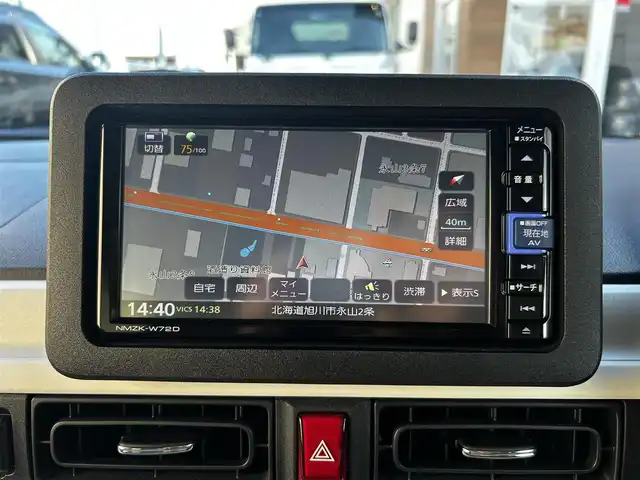 ダイハツ ムーヴ キャンバス ストライプス G ターボ 道北・旭川 2023(令5)年 1.6万km シャイニングホワイトパール/サンドベージュメタリック ワンオーナー/純正メモリナビ/フルセグテレビ/バックカメラ/前席シートヒーター/プッシュスタート/スマートキー/LEDヘッドライト/クルーズコントロール/ドアバイザー/プッシュスタート/両側パワースライドドア