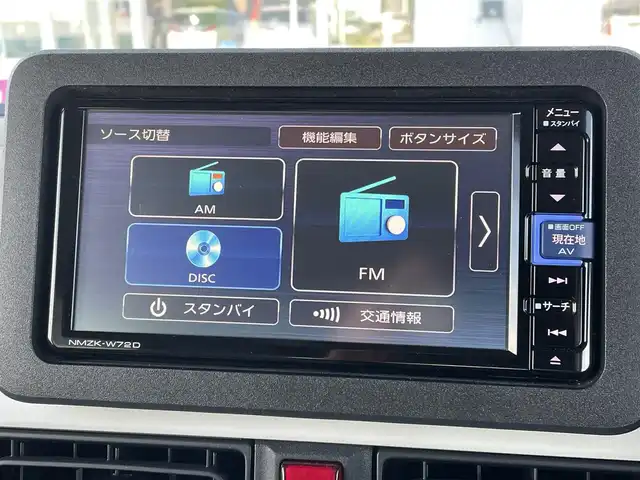 ダイハツ ムーヴ キャンバス ストライプス G ターボ 青森県 2023(令5)年 1.6万km シャイニングホワイトパール/サンドベージュメタリック 4WD/純正メモリナビ/フルセグTV/CD/DVD/BT/バックカメラ/前席シートヒーター/プッシュスタート/スマートキー/LEDヘッドライト/クルーズコントロール/プッシュスタート/両側パワースライドドア/保温機能付きカップホルダー