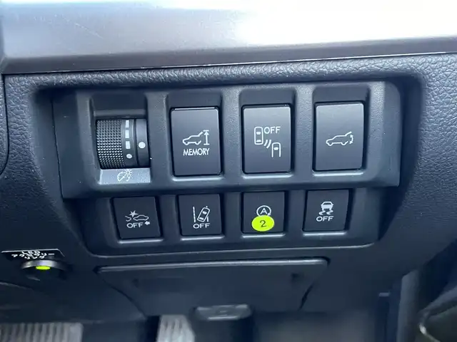 スバル アウトバック ベース 埼玉県 2016(平28)年 8.2万km タングステンM ４ＷＤ/前席シートヒーター/Ｄ席メモリー機能付パワーシート/社外７インチメモリナビ＆フルセグＴＶ/　（ＤＶＤ＆ＣＤ＆ＢＴ）/バックカメラ/ＥＴＣ/社外エンジンスターター/アイドリングストップ/衝突軽減システム/レーンキープアシスト/ブラインドスポットモニター/ダウンヒルアシスト/レーダークルーズコントロール/革巻きステアリング/電動リアゲート/ルーフレール/純正１７inアルミホイール/オートライト/ＬＥＤライト/フォグランプ/スマートキー/プッシュスタート/Ｗ＆サイド＆カーテンエアバッグ/盗難防止装置/横滑り防止装置/ＡＢＳ/ドアバイザー/フロアマット/新車保証書/取扱説明書/スマートスペアキー有