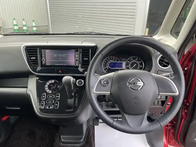 日産 デイズ ルークス ハイウェイスター Xターボ 石川県 2018(平30)年 8万km スパークリングレッド/ブラック 4WD/ターボ/純正メモリーナビ/フルセグTV/アラウンドビューモニター/LEDヘッドライト/片側パワースライドドア/ドライブレコーダー/エマージェンシーブレーキ/純正アルミホイール/インテリキー/プッシュスタート/ブラックルーフ/保証書