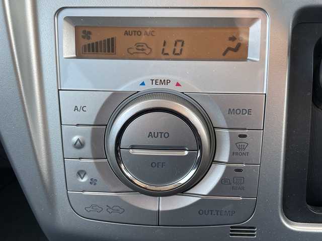 スズキ ハスラー F リミテッド 神奈川県 2017(平29)年 3万km クールカーキパールメタリック/ホワイト2トーンルーフ パイオニア製ディスプレイオーディオ（FH-7100dvd）/CD/DVD/Bluetooth/バックカメラ/シートヒーター/ビルトインETC/プッシュスタート/スマートキー/純正フロアマット/レーンキープアシスト/アイドリングストップ/横滑り防止装置/盗難防止装置/衝突被害軽減システム