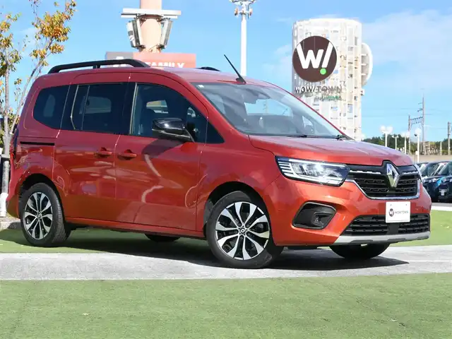 ルノー ルノー カングー インテンス 千葉県 2023(令5)年 3.7万km オレンジ ブラインドスポットモニター/レーンキープアシスト/クルーズコントロール/ディスプレイオーディオ/【Bluetooth接続】/バックカメラ/ドライブレコーダー（前後撮影）/ハーフレザーシート/ETC（2.0）/LEDヘッドライト/フォグライト/ウインカーミラー/リアコーナーセンサー/純正17インチアルミホイル/サイド/カーテンエアバッグ/スマートキー