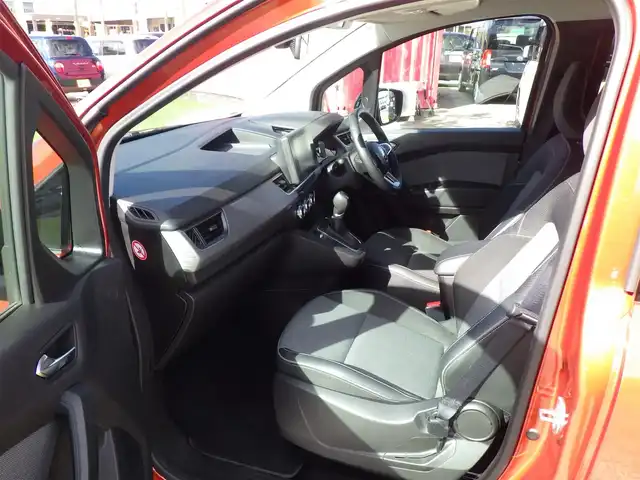 ルノー ルノー カングー インテンス 千葉県 2023(令5)年 3.7万km オレンジ ブラインドスポットモニター/レーンキープアシスト/クルーズコントロール/ディスプレイオーディオ/【Bluetooth接続】/バックカメラ/ドライブレコーダー（前後撮影）/ハーフレザーシート/ETC（2.0）/LEDヘッドライト/フォグライト/ウインカーミラー/リアコーナーセンサー/純正17インチアルミホイル/サイド/カーテンエアバッグ/スマートキー