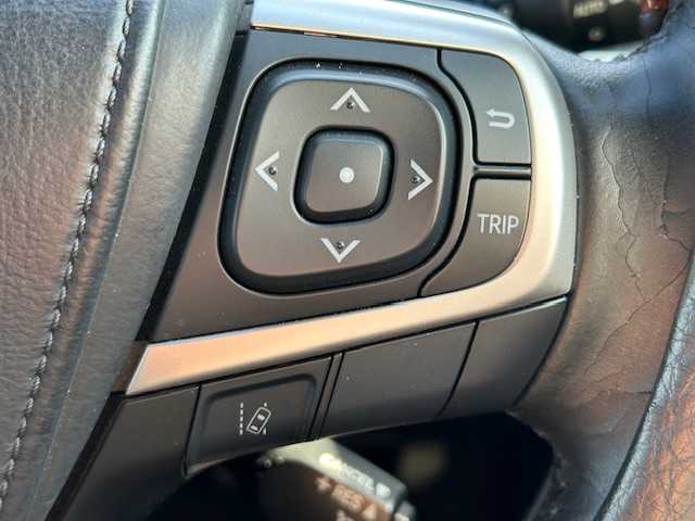 トヨタ ハリアー プレミアム 愛媛県 2015(平27)年 7.5万km ブラック 純正ナビ/フルセグTV/バックカメラ/モデリスタエアロ/モデリスタグリル/前方ドラレコ/ETC/電動リアゲート/ハーフレザーシート/パワーシート/LEDヘッドライト/オートライト/オートハイビーム/純正AW/純正フロアマット/クルコン/スマートキー/プッシュスタート