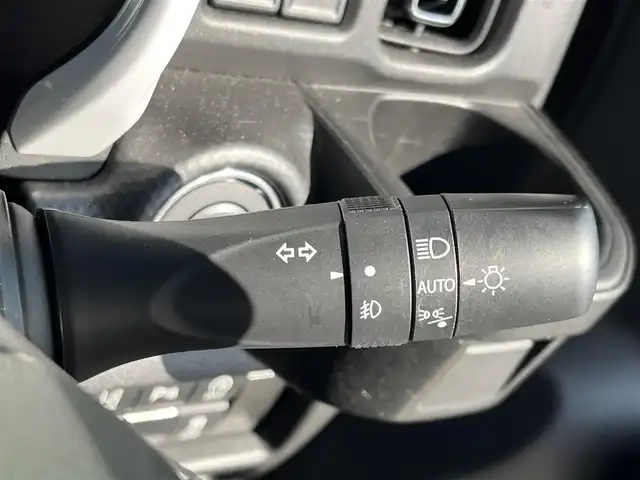 スズキ ハスラー HYBRID X 奈良県 2022(令4)年 2.3万km ピュアホワイトP ＫＥＮＷＯＯＤナビ(MDV-D209BT)/（ＢＴ／ＣＤ／ＤＶＤ）/レーダークルーズコントロール/バックカメラ/後方コーナーセンサー/衝突軽減システム/アシストレーンキープ/前席シートヒーター/ＬＥＤヘッドライト/オートライト/アイドリングストップ/前方ドライブレコーダー/ＥＴＣ/純正15インチＡＷ/保証書/取り扱い説明書/スペアキーX1