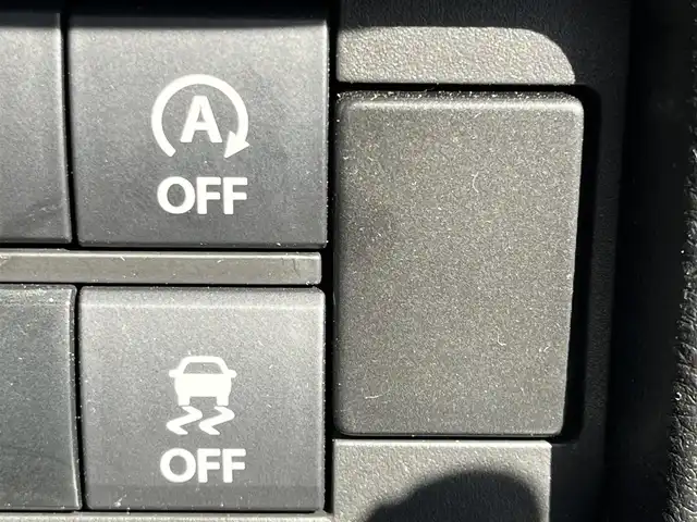 スズキ ハスラー HYBRID X 奈良県 2022(令4)年 2.3万km ピュアホワイトP ＫＥＮＷＯＯＤナビ(MDV-D209BT)/（ＢＴ／ＣＤ／ＤＶＤ）/レーダークルーズコントロール/バックカメラ/後方コーナーセンサー/衝突軽減システム/アシストレーンキープ/前席シートヒーター/ＬＥＤヘッドライト/オートライト/アイドリングストップ/前方ドライブレコーダー/ＥＴＣ/純正15インチＡＷ/保証書/取り扱い説明書/スペアキーX1