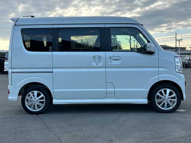 スズキ エブリィ ワゴン PZターボ スペシャル ハイルーフ 山梨県 2022(令4)年 3.2万km パールホワイト 4WD/ターボ車/純正SDナビ/　(CD/DVD/USB/SD/iPod/BT/TV)/オートステップ/両側パワースライドドア/衝突軽減ブレーキ/レーンキープアシスト/HIDオートライト/フォグランプ/シートヒーター/純正アルミホイール/コーナーセンサー/プッシュスタート/ETC