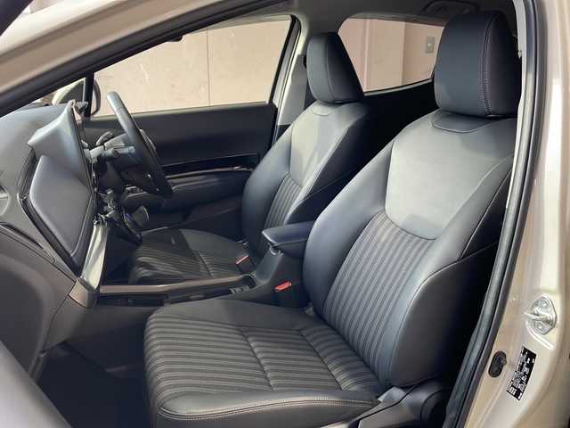 トヨタ アクア Z 徳島県 2021(令3)年 1.8万km クリアベージュメタリック Toyota Safety Sense（第２世代）/・プリクラッシュセーフティ/・レーントレーシングアシスト/・レーダークルーズコントロール/・ロードサインアシスト/・発進遅れ告知機能/・プロアクティブドライビングアシスト/・オートマチックハイビーム/パノラミックビューモニター/クリアランスソナー/ブラインドスポットモニター/純正ディスプレイオーディオナビ/AM.FM.Bluetooth.Miracast/フルセグ/ハーフレザーシート/パワーシート/シートヒーター/ステアリングヒーター/ビルトインETC/LEDヘッドライト/フォグランプ/プッシュスタート/スマートキー