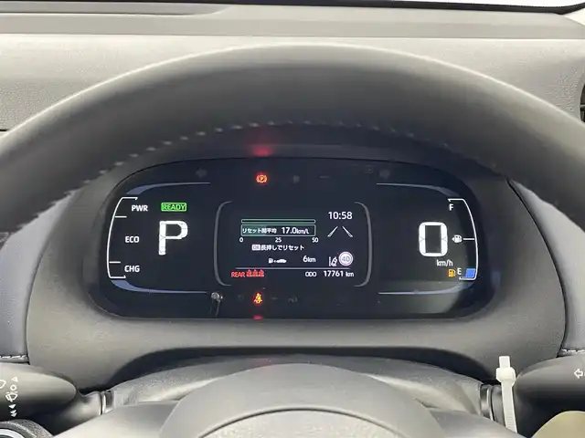 トヨタ アクア Z 埼玉県 2021(令3)年 1.8万km クリアベージュメタリック Toyota Safety Sense（第２世代）/・プリクラッシュセーフティ/・レーントレーシングアシスト/・レーダークルーズコントロール/・ロードサインアシスト/・発進遅れ告知機能/・プロアクティブドライビングアシスト/・オートマチックハイビーム/パノラミックビューモニター/クリアランスソナー/ブラインドスポットモニター/純正ディスプレイオーディオナビ/AM.FM.Bluetooth.Miracast/フルセグ/ハーフレザーシート/パワーシート/シートヒーター/ステアリングヒーター/ビルトインETC/LEDヘッドライト/フォグランプ/プッシュスタート/スマートキー