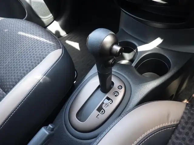 日産 ノート メダリスト X 千葉県 2017(平29)年 4.3万km シャイニングブルー エマージェンシーブレーキ/純正SDナビ/地デジTV/【DVD/CD再生機能】/バックカメラ/ハーフレザーシート/ドライブレコーダー/革巻きステアリング/ETC/ウインカーミラー/インテリジェントキー