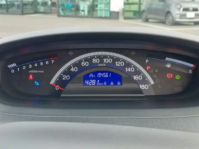 ホンダ フリード スパイク G ジャストセレクション 東京都 2014(平26)年 19.5万km モダンスティールM