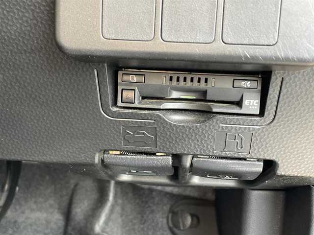 トヨタ ルーミー カスタムG S 静岡県 2017(平29)年 6.3万km プラムブラウンパールクリスタルシャイン ワンオーナー/純正9インチナビ/フルセグTV/DVD/CD/SD/MSV/BT/バックカメラ/両側パワースライドドア/衝突軽減ブレーキ/レーンキープアシスト/クルーズコントロール/前方ドライブレコーダー/ビルトインETC/LEDヘッドライト/LEDフォグライト/ステアリングスイッチ/スマートキー×2/保証書/取扱説明書/ナビ取扱説明書