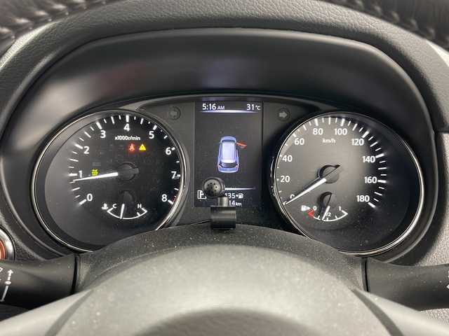 日産 エクストレイル 20X 道央・札幌 2019(令1)年 2.7万km バーニングレッド ・社外ナビ&CD&DVD&SD&BT/・パワーバックドア/・エマージェンシーブレーキ/・車線逸脱警報/・アイドリングストップ/・横滑り防止装置/・ステアリングスイッチ/・2WD/4WD切替/・電動格納ミラー/・プッシュスタート/・社外フロアマット/・LEDヘッドライト/・オートライト/・スマートキー/・スペアキー/・取扱説明書/・社外AW冬タイヤ積込