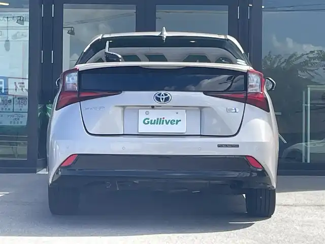 トヨタ プリウス A ツーリングセレクション 愛媛県 2019(平31)年 4.4万km スティールブロンドM 純正7型ナビ(AM/FM/CD/DVD/BT/ワンセグTV)/バックカメラ/白革温電動シート/トヨタセーフティセンス/レーダークルーズコントロール/ブラインドスポットモニター/ヘッドアップディスプレイ/衝突被害軽減装置/車線逸脱防止装置/パーキングアシスト/ヒートミラー/電格ミラー/純正ドアバイザー/ステアリングリモコン/後付けドリンクホルダー/PWR/NORMAL/ECO/トノカバー/現状サマー(純正AW)(215/45/R17)/PIRELLI P8FS