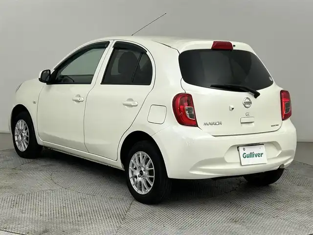 日産 マーチ 12X FOUR Vセレクション 道央・札幌 2019(平31)年 4.6万km ブリリアントホワイトパール ・４WD/・純正メモリナビ/・CD／Bluetooth／SD/・バックカメラ/・社外前後ドライブレコーダー/・ETC/・純正エンジンスターター/・２WD⇔４WD切替/・横滑り防止装置/・ハロゲンライト/・オートライト/・ヘッドライトレベライザー/・フォグランプ/・純正フロアマット/・ドアバイザー/・積込スタッドレス社外AW【165／60／R14】/・スマートキー/・プッシュスタート/・スペアキー/・取扱説明書/・保証書
