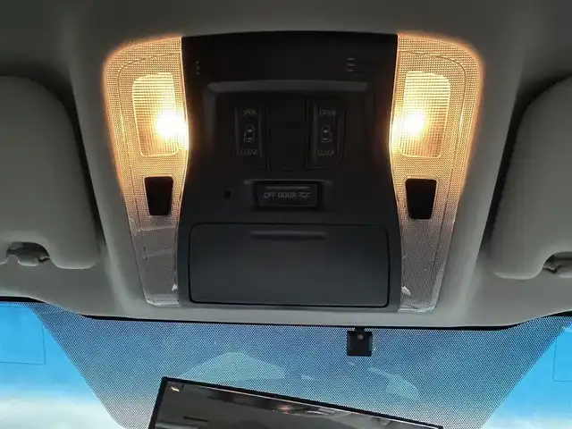 トヨタ ヴェルファイア Z Aエディション 愛知県 2015(平27)年 18.8万km バーニングブラッククリスタルシャインガラスフレーク ワンオーナー /スマートキー/プッシュスタート/純正9インチナビ/フルセグTV/BT/バックカメラ/純正フリップダウンモニター/ビルトインETC/純正18インチAW/両側パワースライドドア /クルーズコントロール/クリアランスソナー /純正フロアマット/純正ドアバイザー/LEDヘッドライト/フォグランプ/取説、保証書
