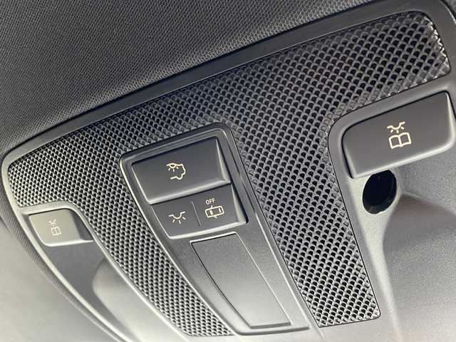 メルセデス・ベンツ ＣＬＡ４５ 4マチック 新潟県 2014(平26)年 4.6万km パール 純正ナビ/（DTV/CD/Bluetooth）/衝突軽減/レーンキープアシスト/クルーズコントロール/BSM/バックカメラ/コーナーセンサー/パドルシフト/ドライブレコーダー/レザーシート/シートヒーター/パワーシート/シートメモリ/フロアマット/LEDヘッドライト/フォグランプ/ウィンカーミラー