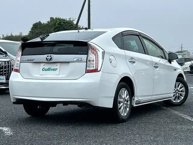 トヨタ プリウス ＰＨＶ S 千葉県 2015(平27)年 1.8万km スーパーホワイトⅡ ナビAVIC-RZ301 ドラレコ AC100Vコンセント シートヒーター ステアリングヒーター DVD 充電ケーブル車載 スマートキー プッシュスタート マット バイザー HID オートライト